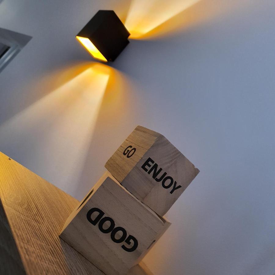 Apartment Aron Τρογκίρ Εξωτερικό φωτογραφία