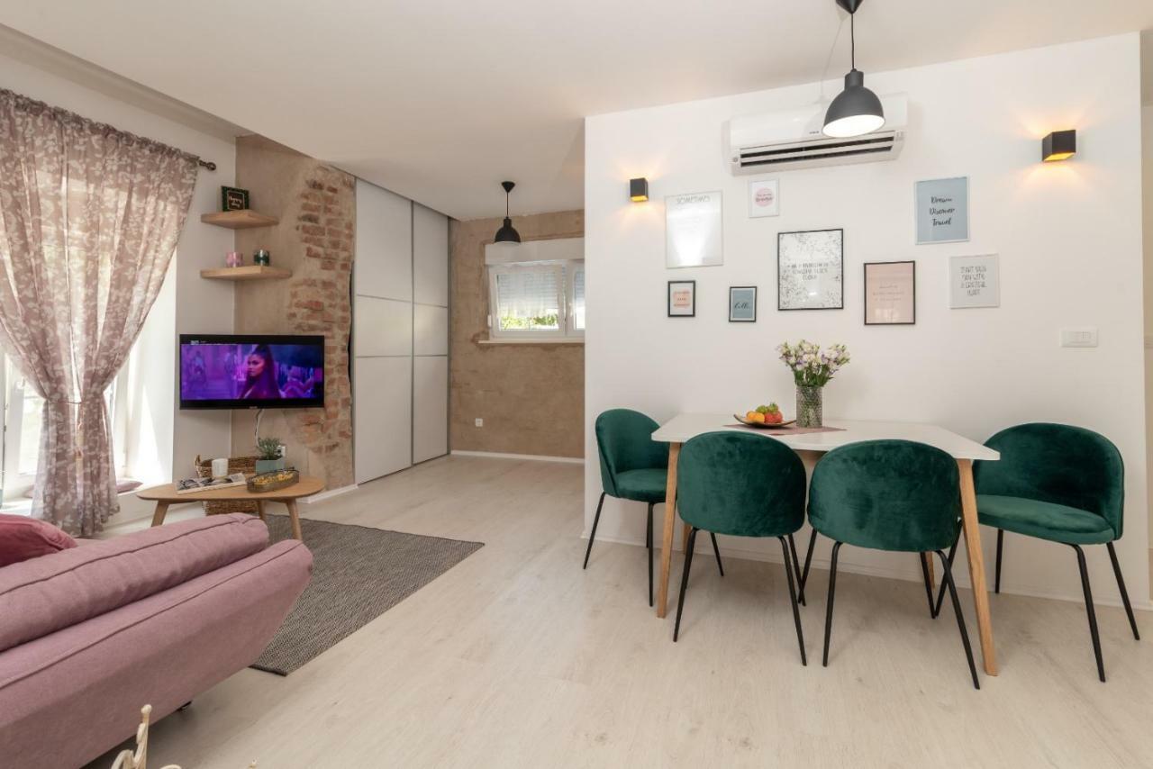 Apartment Aron Τρογκίρ Εξωτερικό φωτογραφία